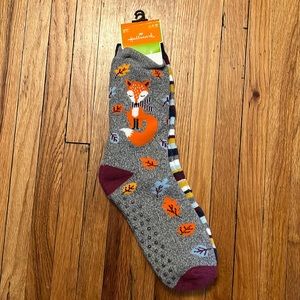 NWT women’s cozy, grippy socks